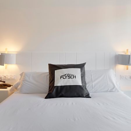 Hotel Flysch Зумая Екстериор снимка