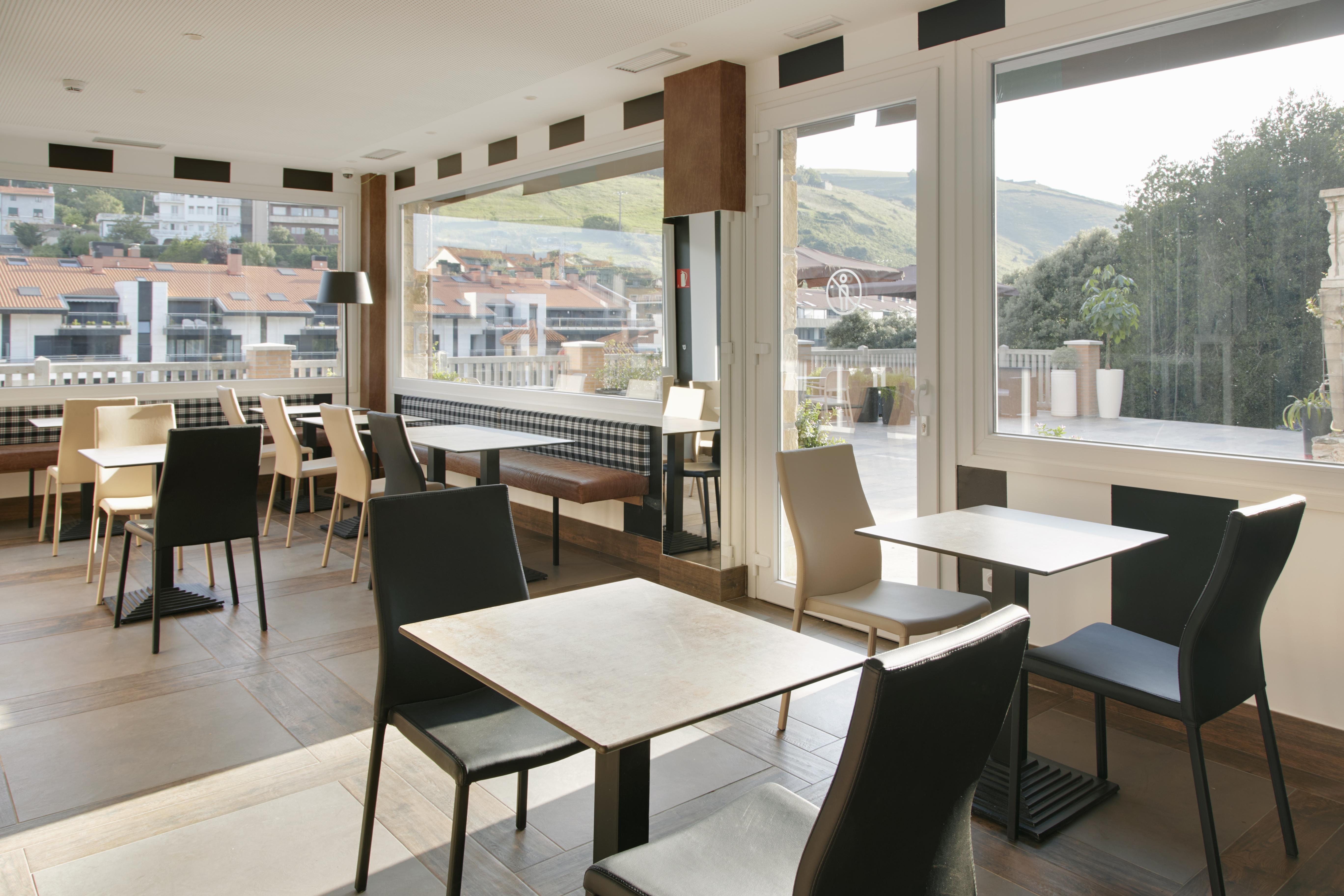 Hotel Flysch Зумая Екстериор снимка