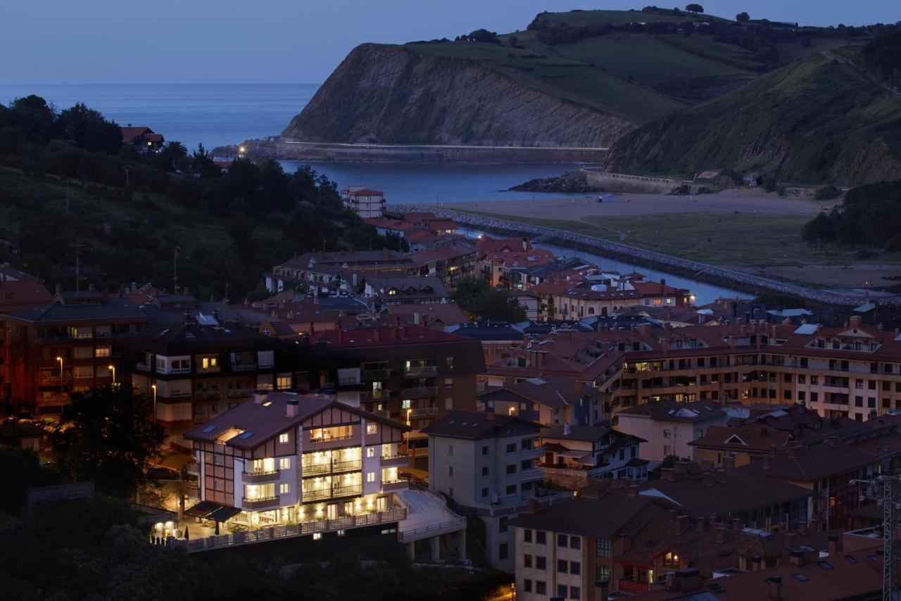 Hotel Flysch Зумая Екстериор снимка